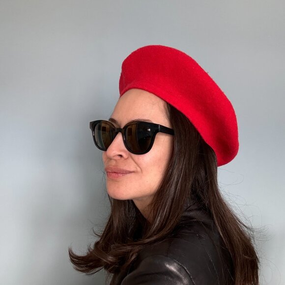 Red Wool Beret Hat Vintage Betmar - Picture 3 of 16